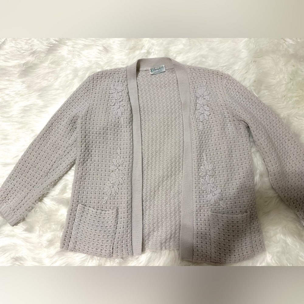 BEAUTIFUL VINTAGE BAMS KNIT SWEATER ⭐️